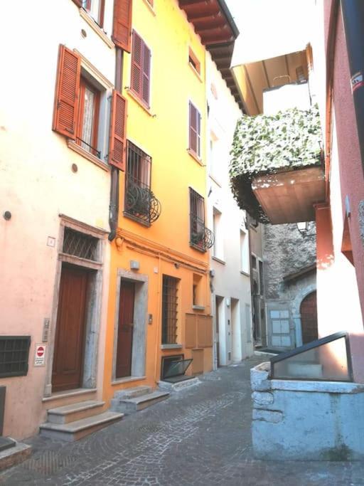 La Corte House Salo Bagian luar foto