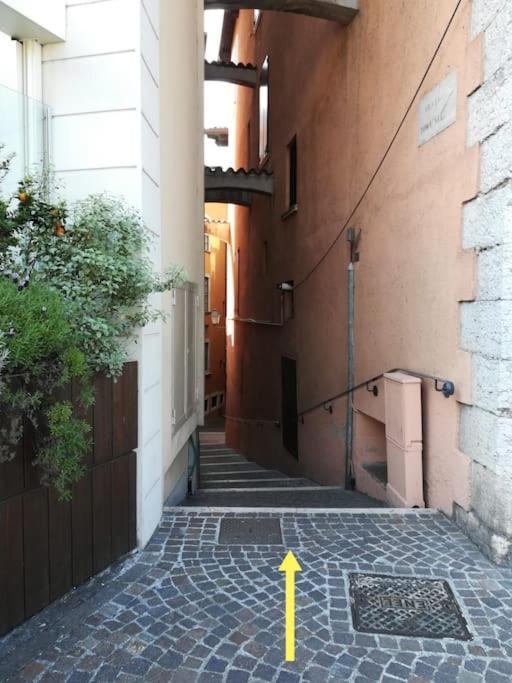 La Corte House Salo Bagian luar foto